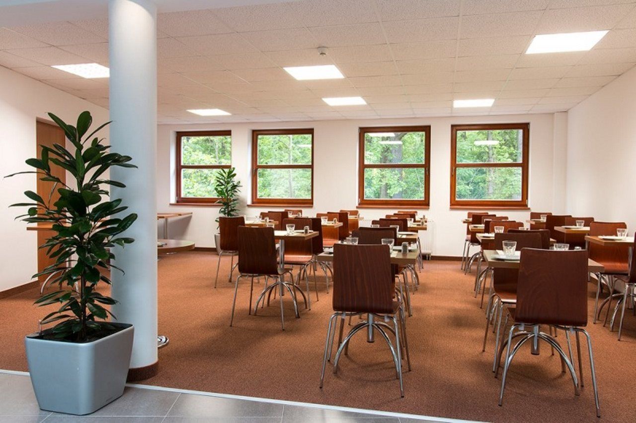 Отель Sporthotel Hostivice Гостивице